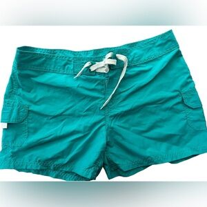 Okanu Surf board shorts Size 14